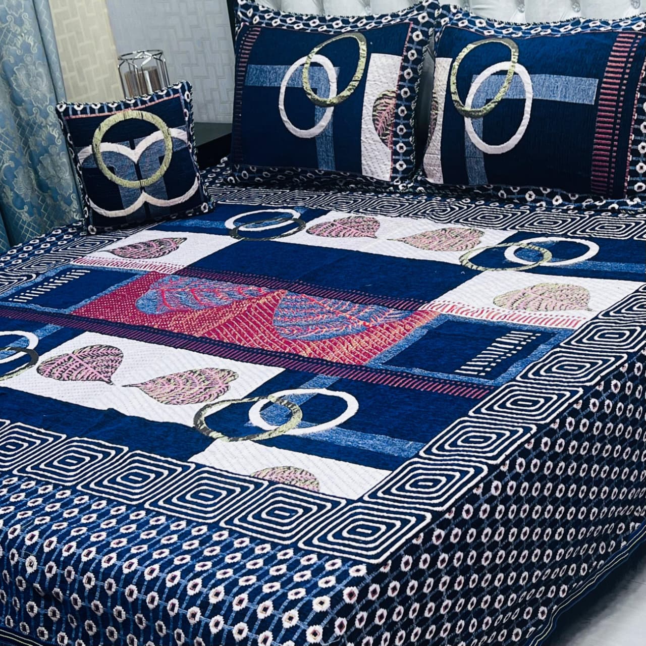 Velvet Jacquard Bedsheet - 4Pcs - Design 25