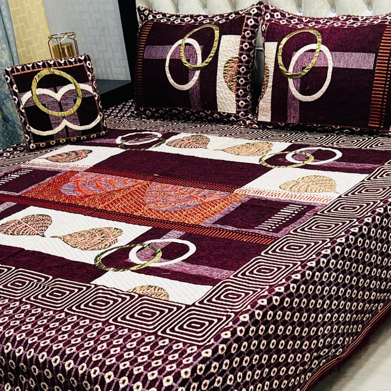 Velvet Jacquard Bedsheet - 4Pcs - Design 12