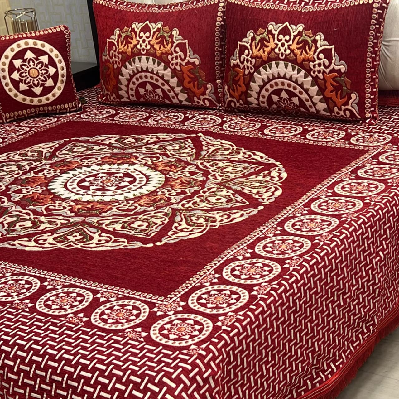 Velvet Jacquard Bedsheet - 4Pcs - Design 1