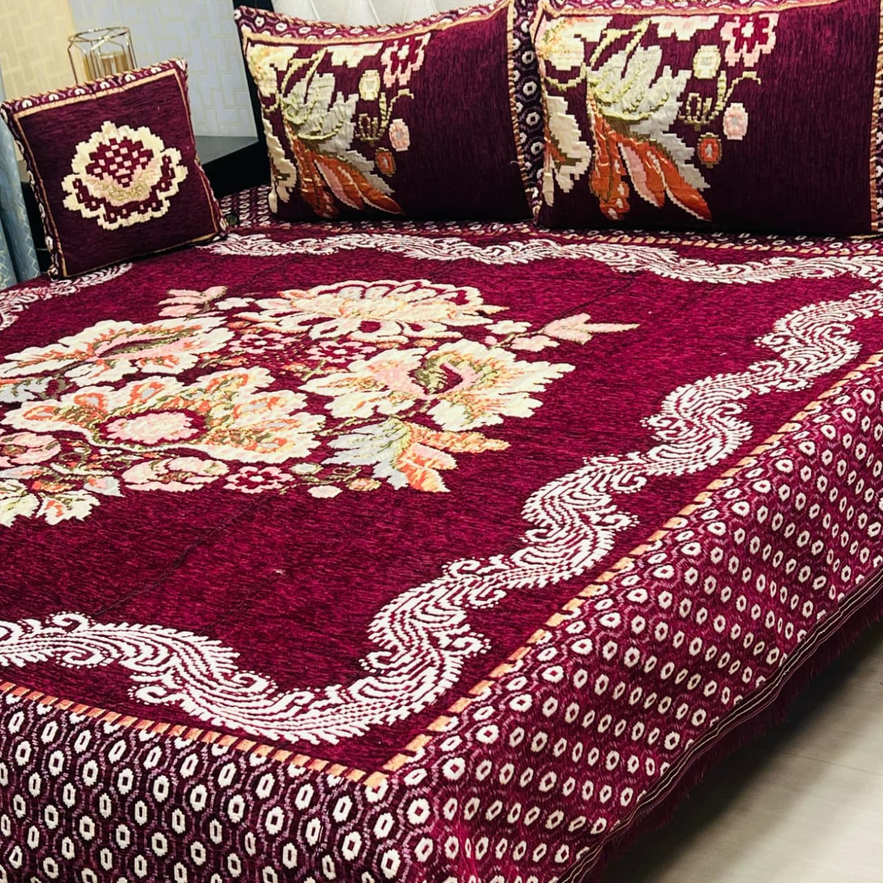 Velvet Jacquard Bedsheet - 4Pcs - Design 2