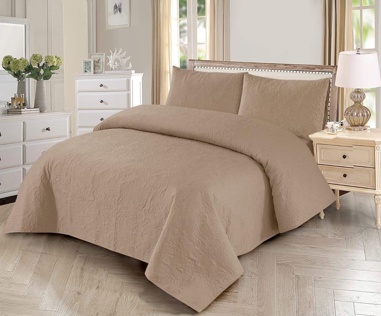 BEIGE BEDSPREAD SET – 3 PCS (PREMIUM)