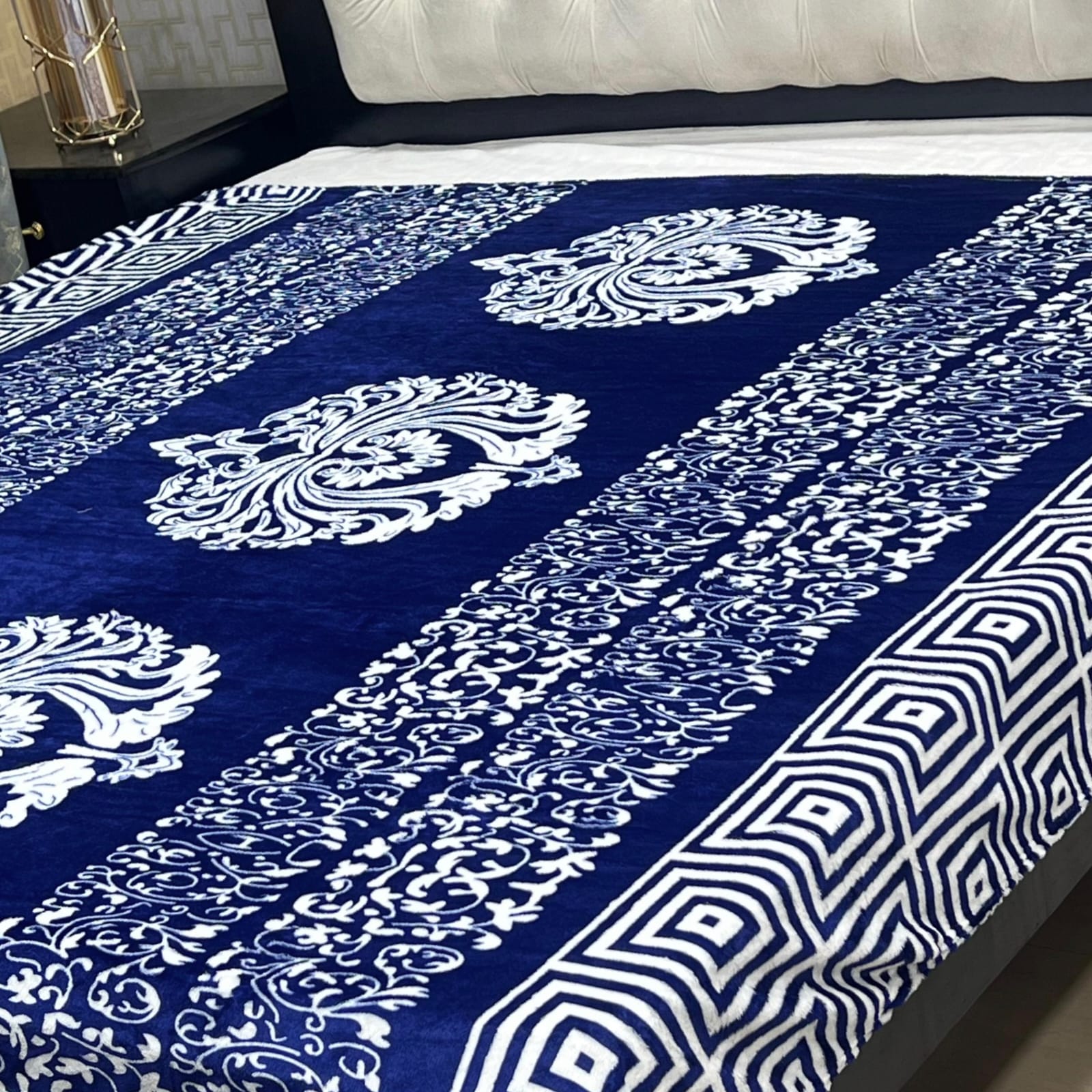 Soft Fleece Blanket – Double Bed (Design #01)